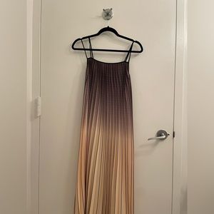 Never worn stunning dress
